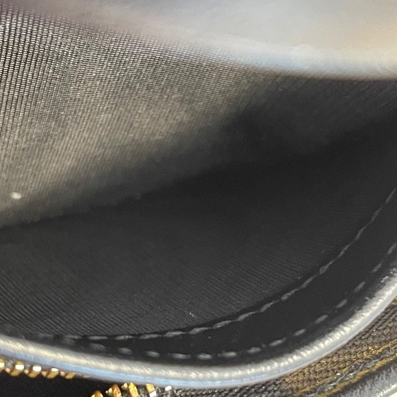 GUCCI Calfskin Diagonal Striped Zumi Chain Wallet - Black Beige - Preloved - Picture 11 of 15